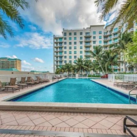 בוינטון ביץ' Apartment In Casa Costa Condo!Beach Pass Included מראה חיצוני תמונה